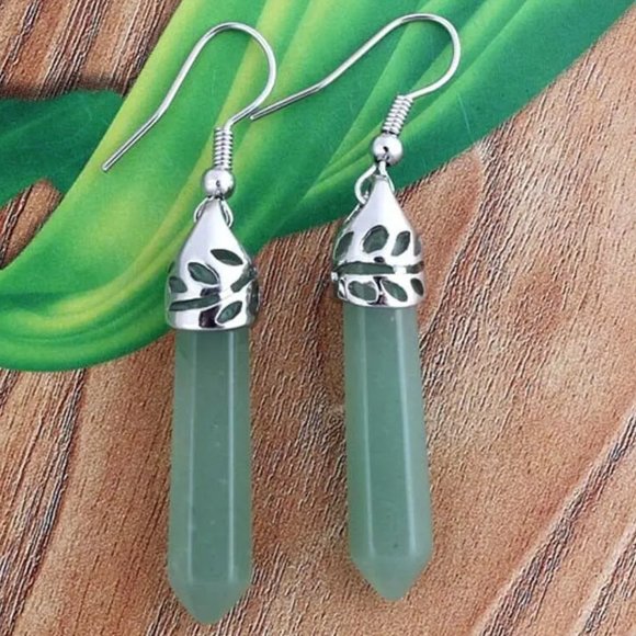 Green Aventurine Natural Stone Gemstone Hexagon Point Healing Dangle Earrings - Picture 1 of 3
